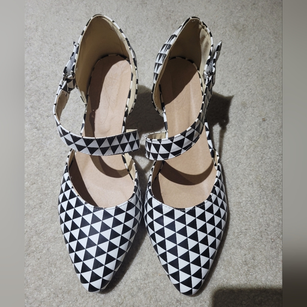 Checkered heels size 10